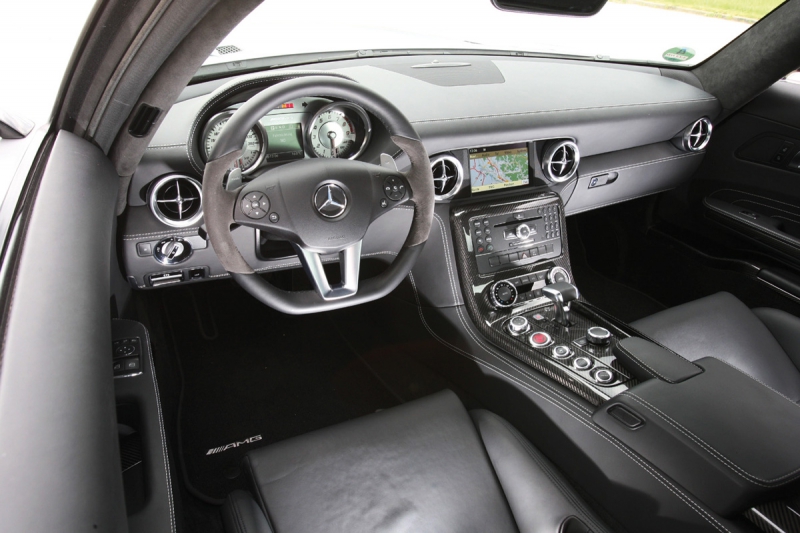 Mercedes SLS AMG